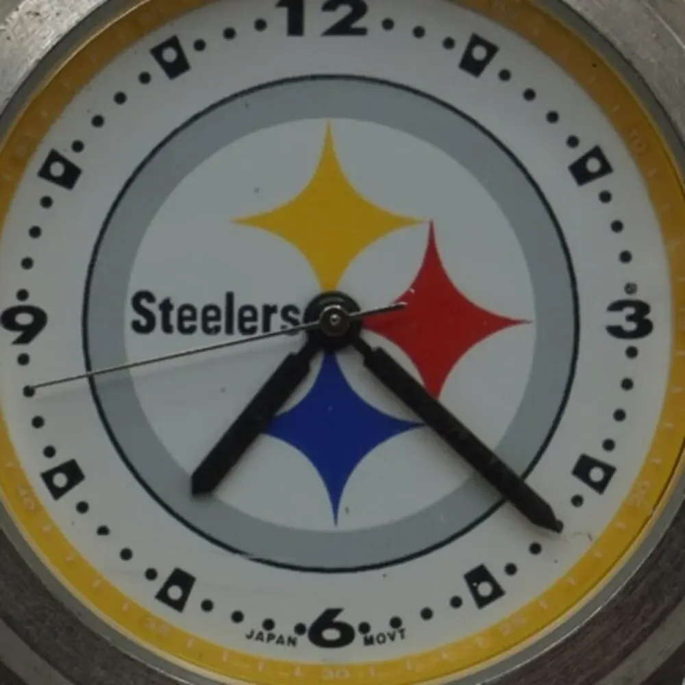 Pittsburgh Steelers Black Leather Strap Quartz Watch